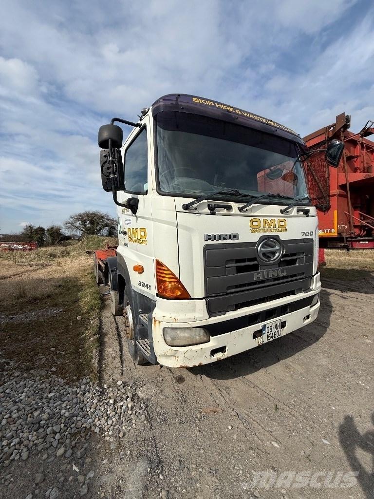 Hino 700 Vinçli kamyonlar