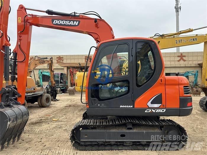 Doosan DX 80 Mini ekskavatörler, 7 tona dek