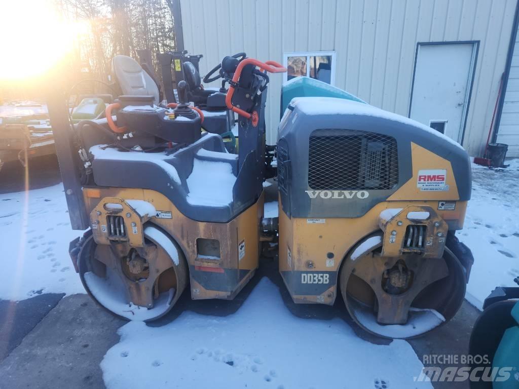 Volvo DD35B Çift tamburlu silindirler
