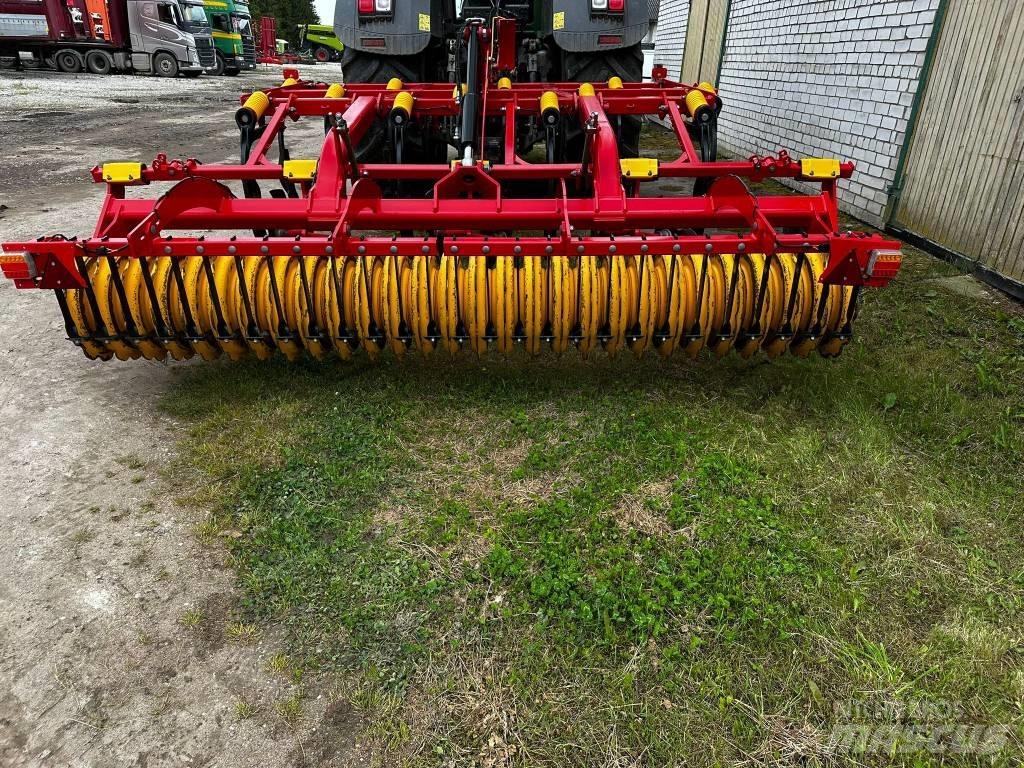 Väderstad Cultus350 Keski pullukları