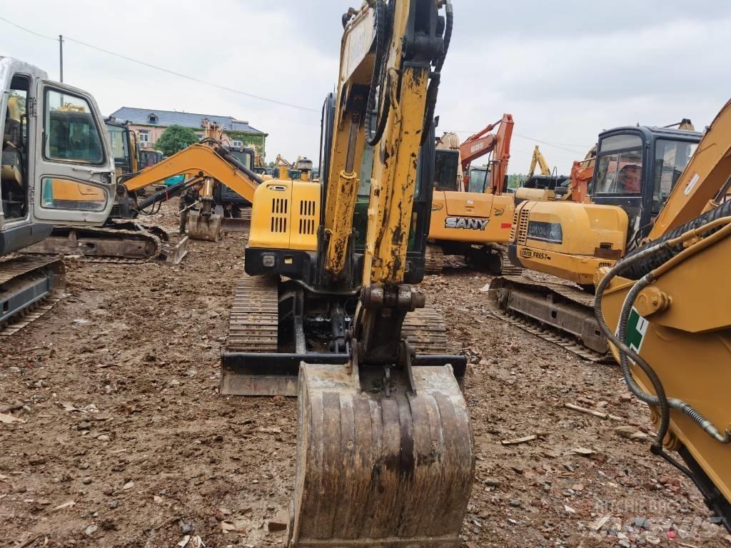 Hyundai R60 Paletli ekskavatörler