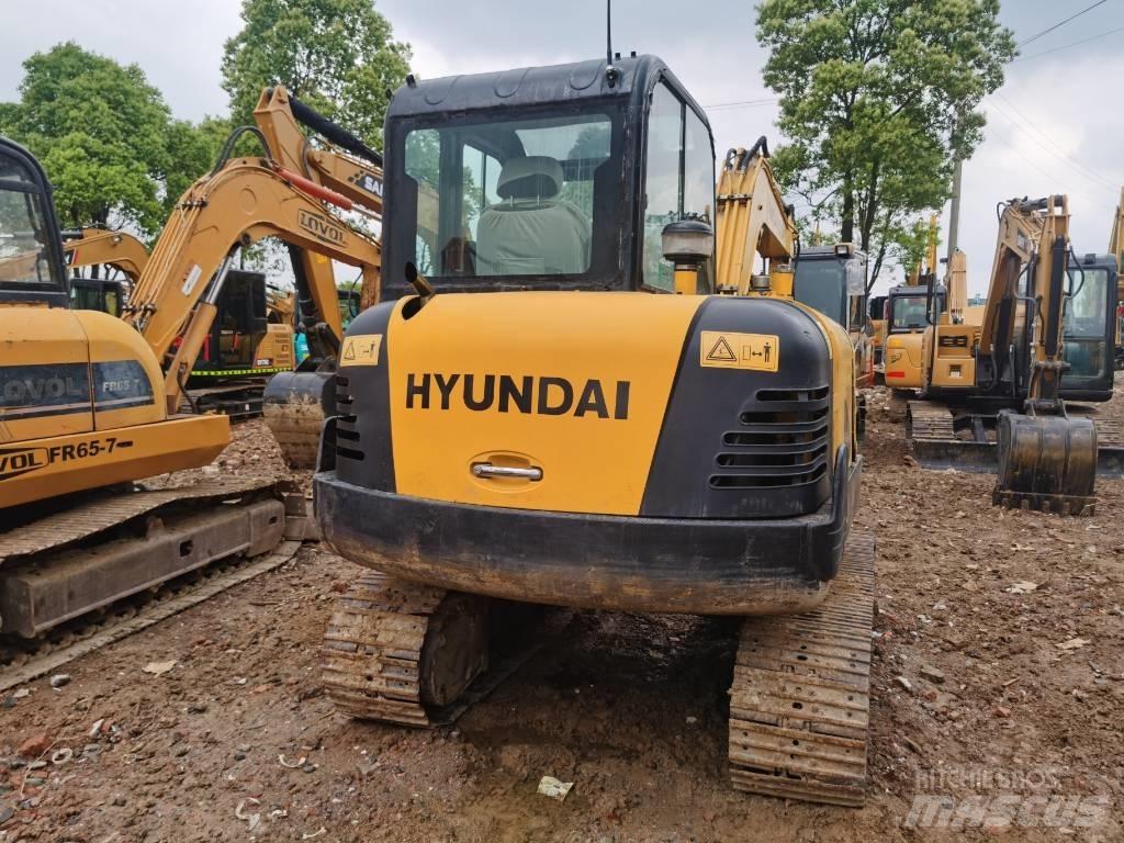 Hyundai R60 Paletli ekskavatörler