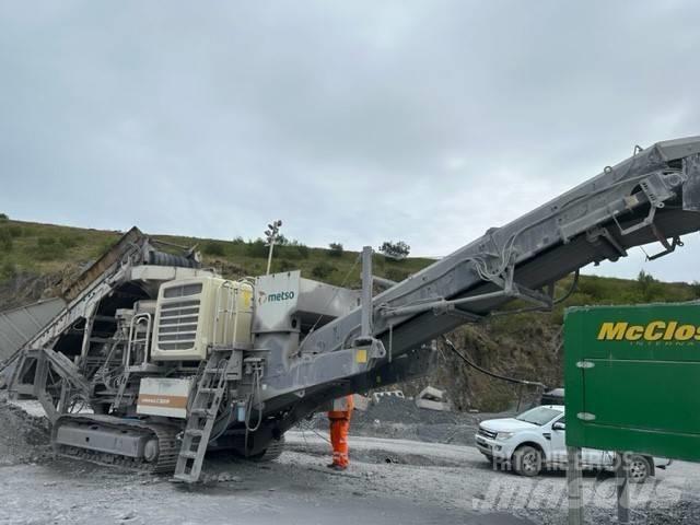 Metso LT 300 HP Gezer kırıcılar