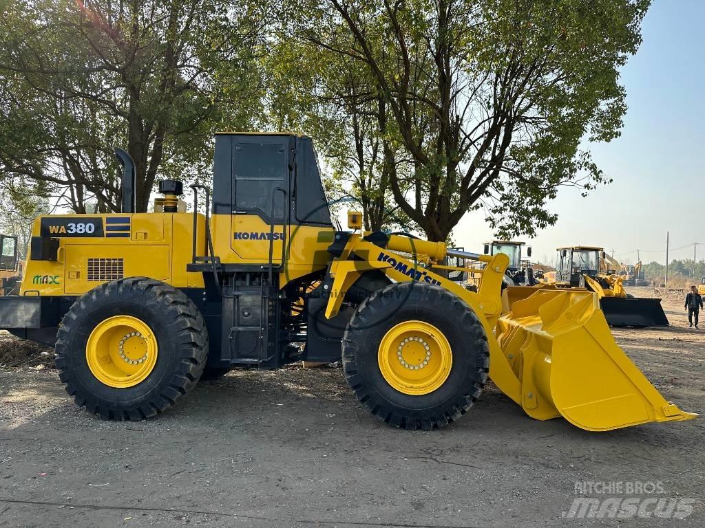 Komatsu WA 380 Tekerlekli yükleyiciler