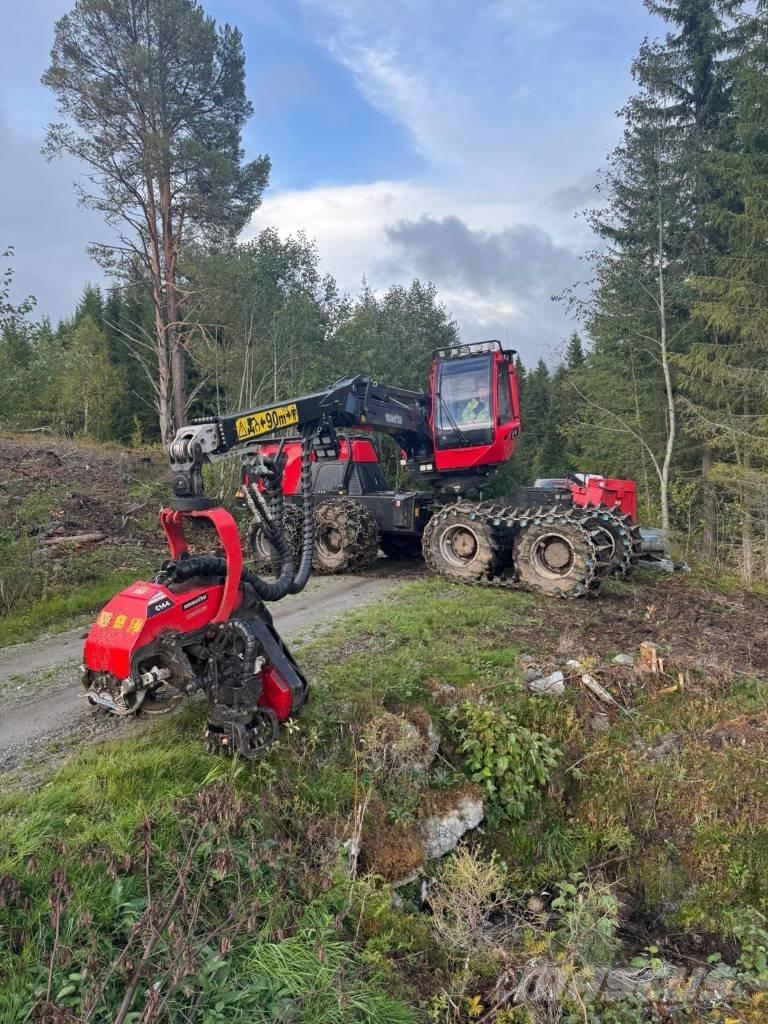 Komatsu 951 XC Biçerdöverler