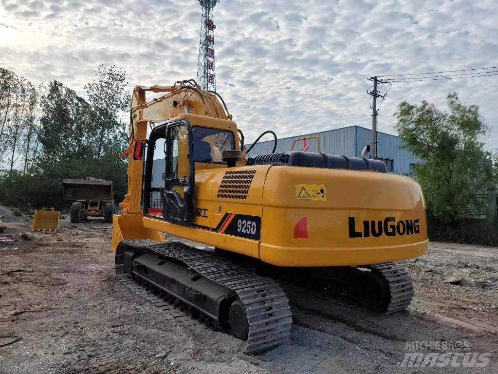 LiuGong 925D Paletli ekskavatörler