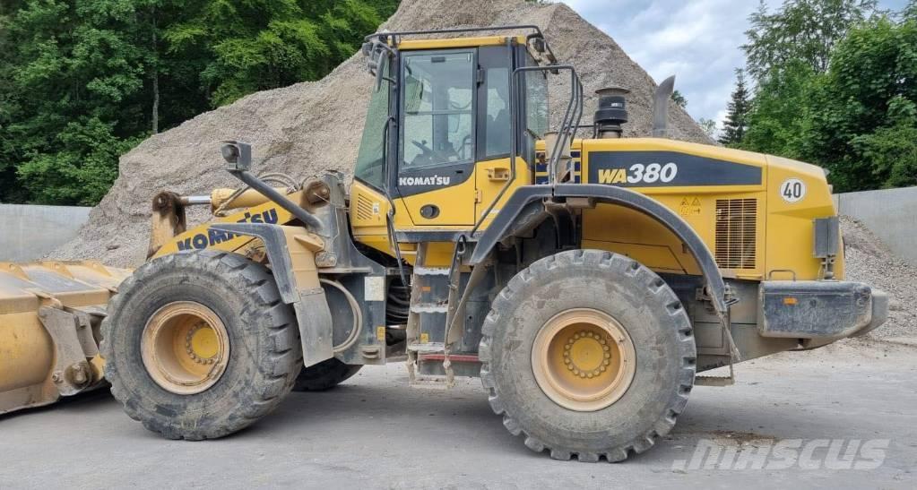 Komatsu WA 380 Tekerlekli yükleyiciler