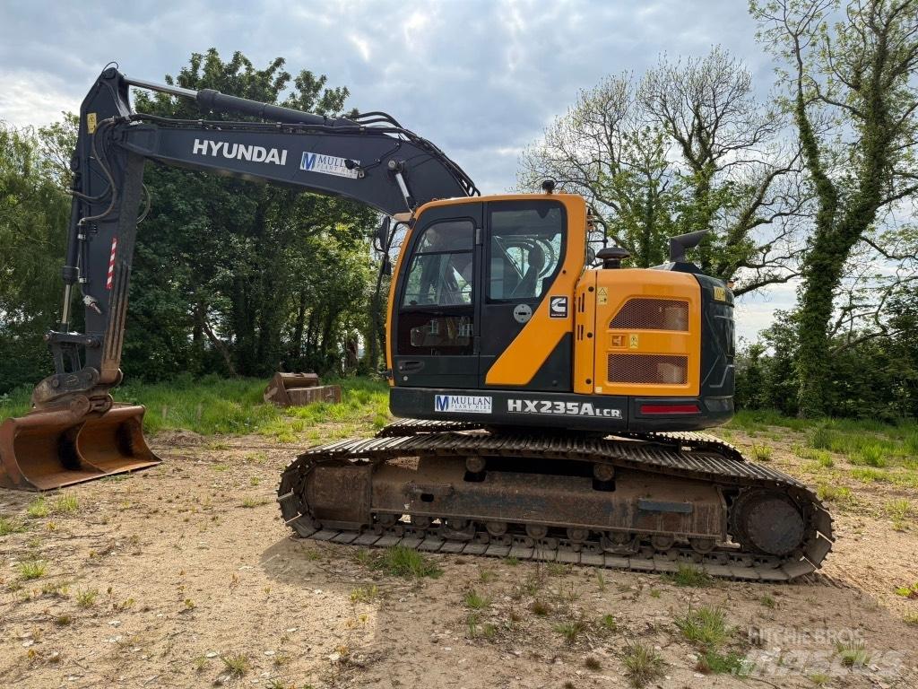 Hyundai HX235 A LCR Paletli ekskavatörler
