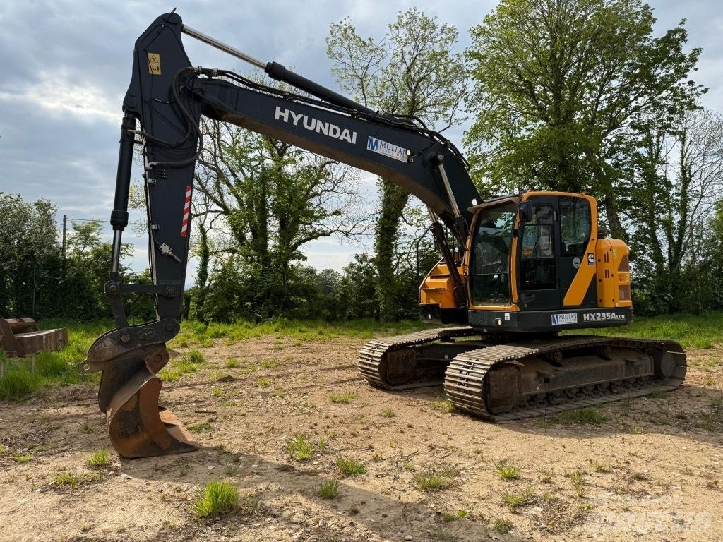 Hyundai HX235 A LCR Paletli ekskavatörler