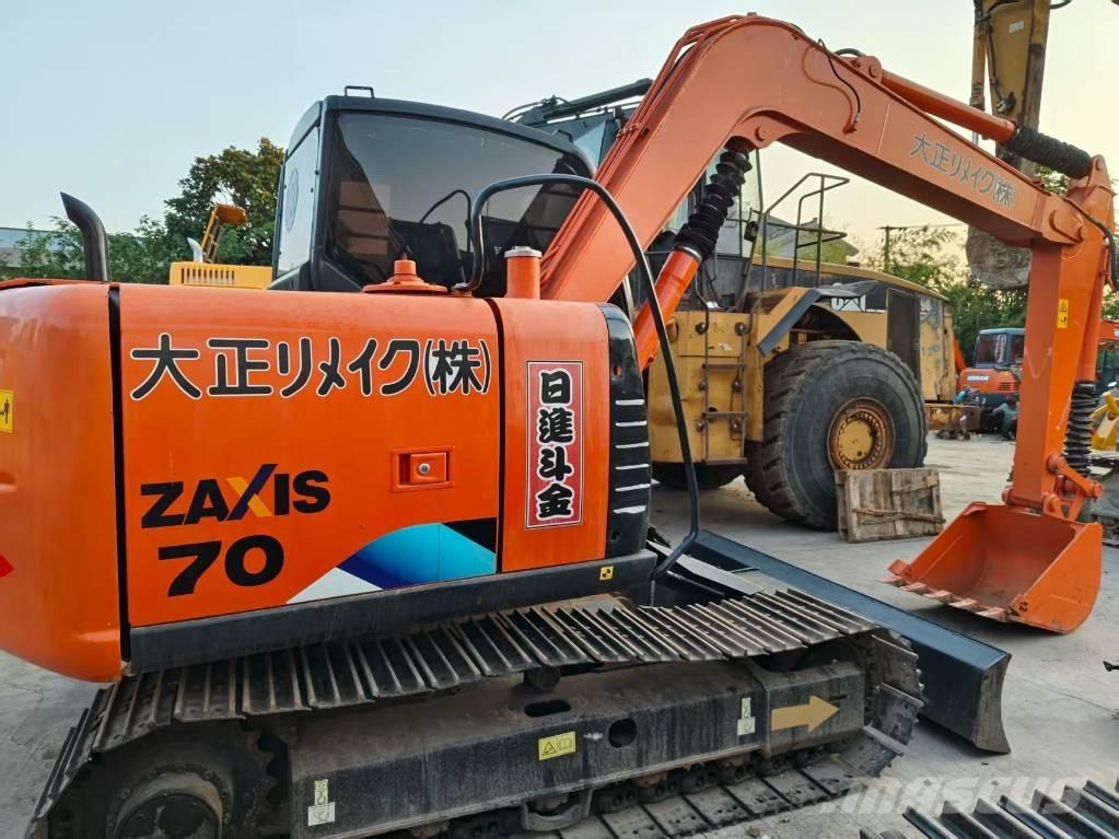 Hitachi ZX 70 Midi ekskavatörler 7 - 12 t
