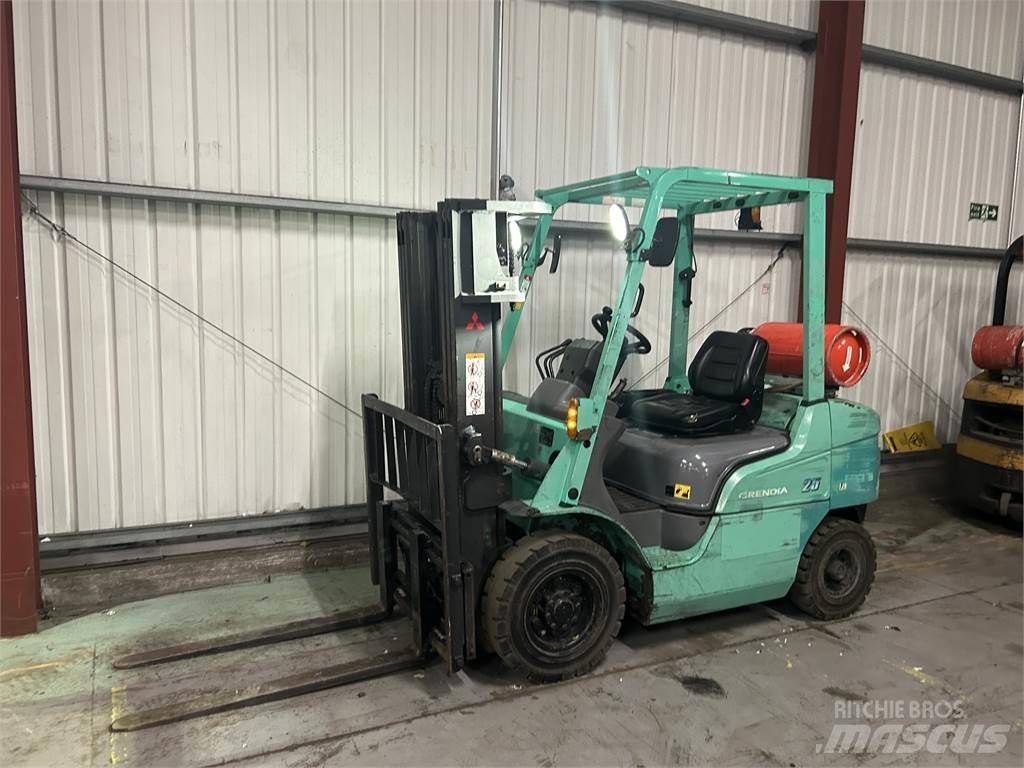 Mitsubishi FG25NT LPG'li forkliftler