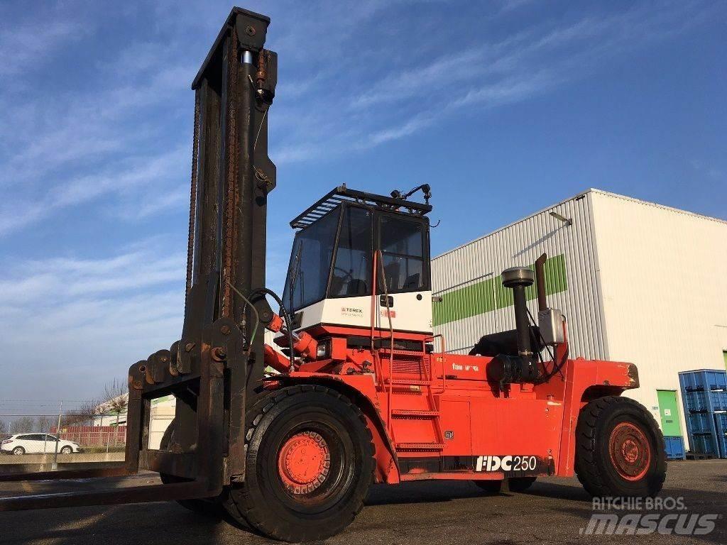 Fantuzzi FDC250 Dizel forkliftler