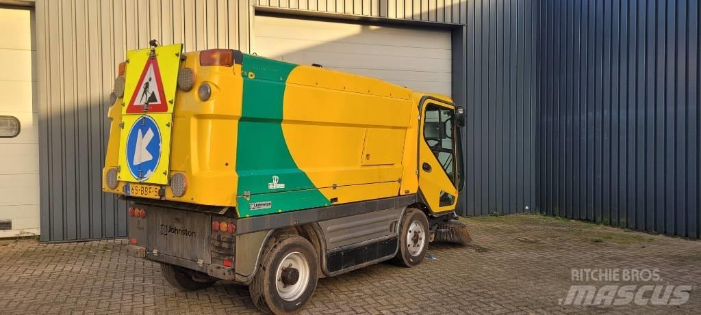 Johnston CX400 Cadde süpürücüler