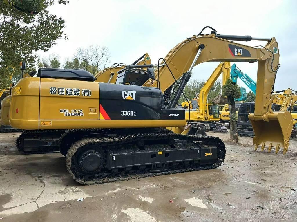 CAT 336 D Paletli ekskavatörler