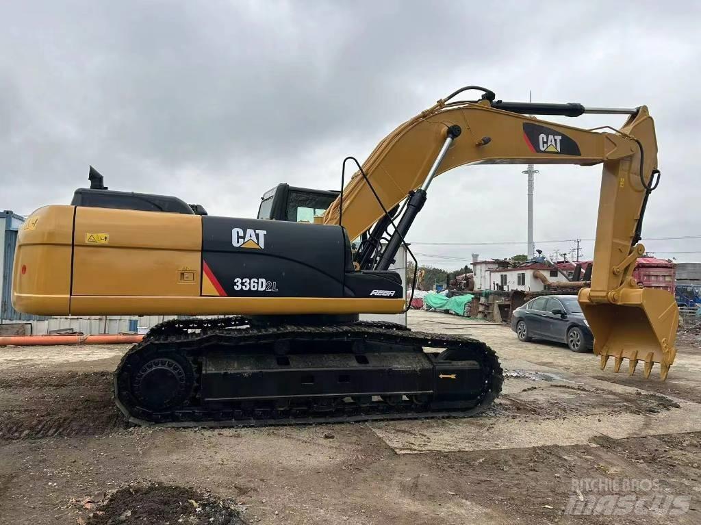 CAT 336 D Paletli ekskavatörler