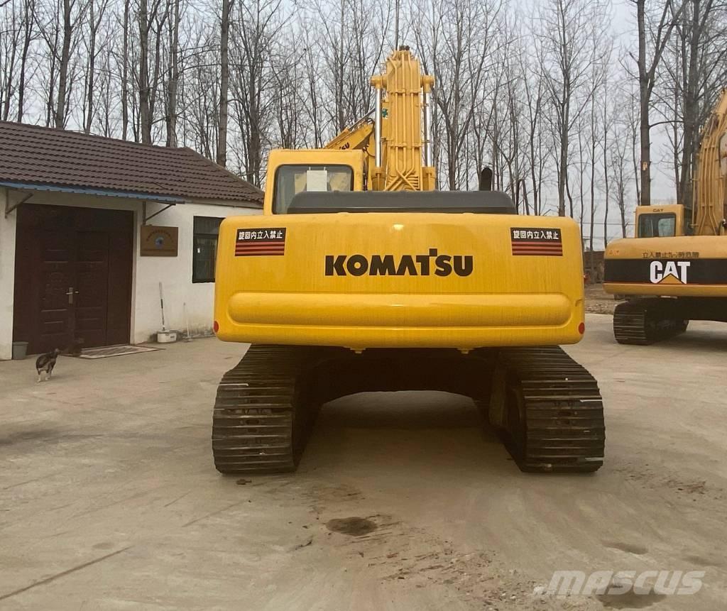 Komatsu PC 220-8 Paletli ekskavatörler