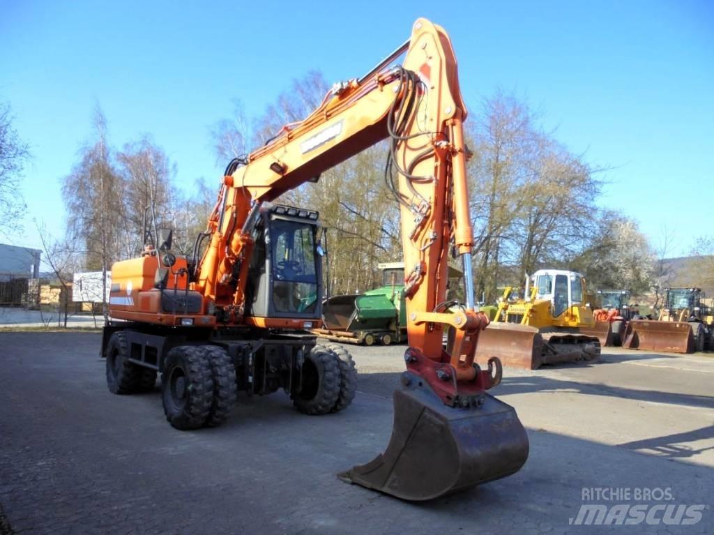 Doosan DX 160 W Lastik tekerli ekskavatörler