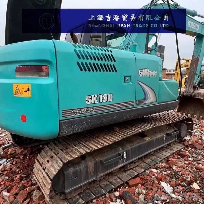 Kobelco 130 Paletli ekskavatörler
