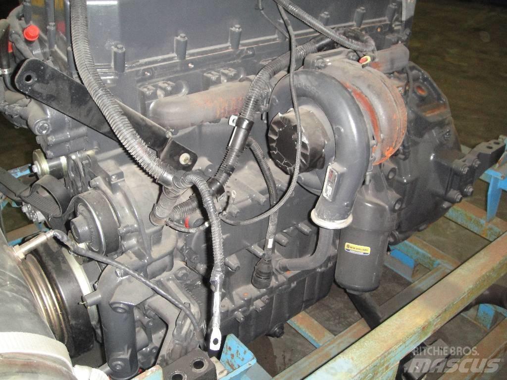 New Holland TC5060 Motorlar