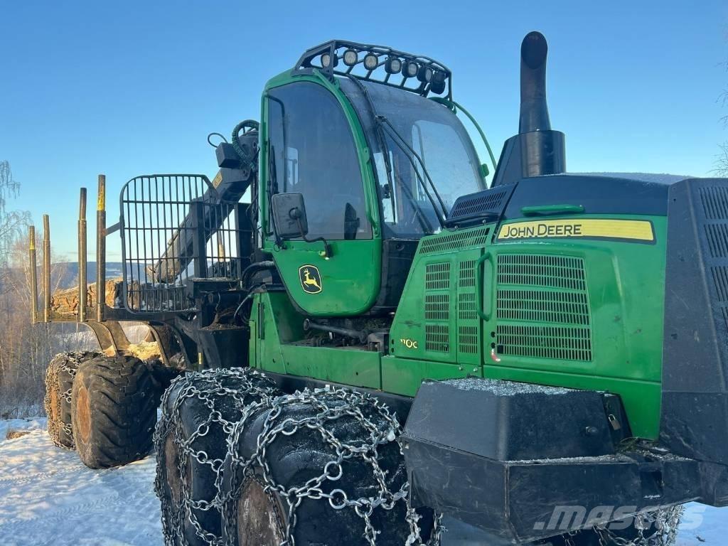 John Deere 1110 G Tomruk yükleyici traktörler