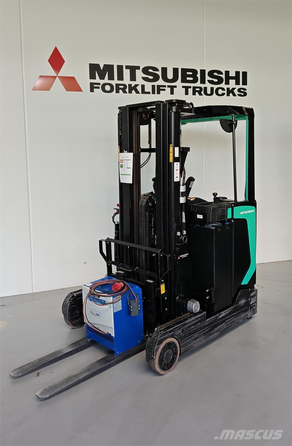 Mitsubishi RB14N2S Reach truck - depo içi istif araçları