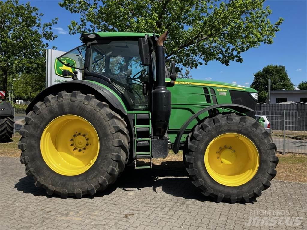 John Deere 6230R Traktörler