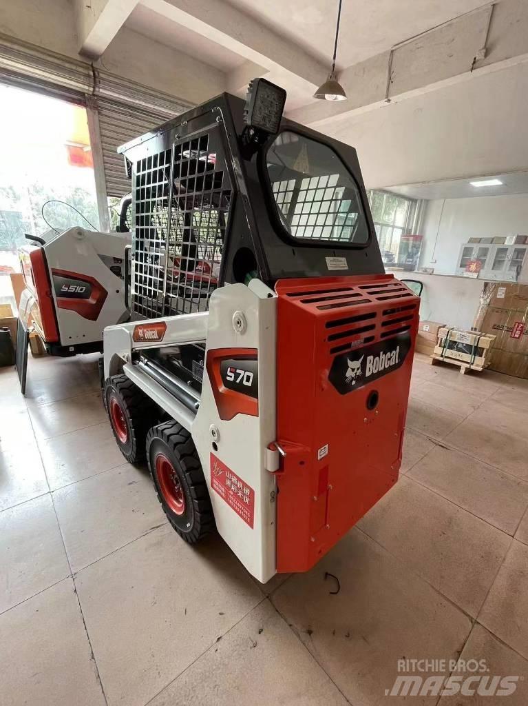 Bobcat S 70 Skid steer loderler