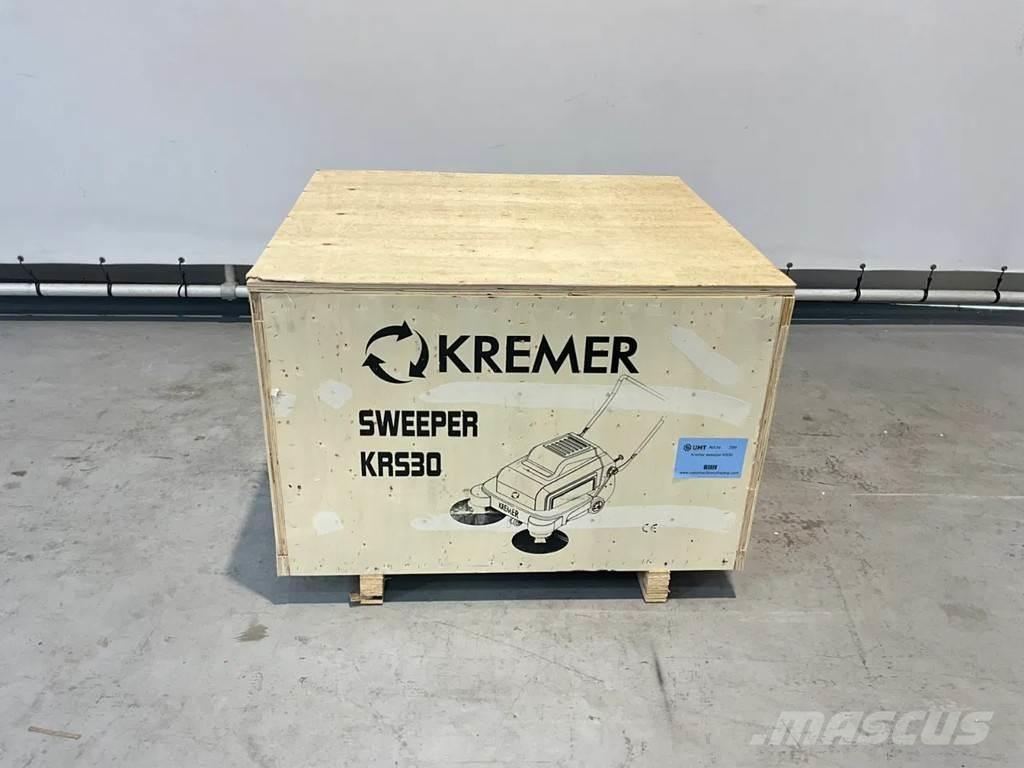 Kremer KS30 Cadde süpürücüler