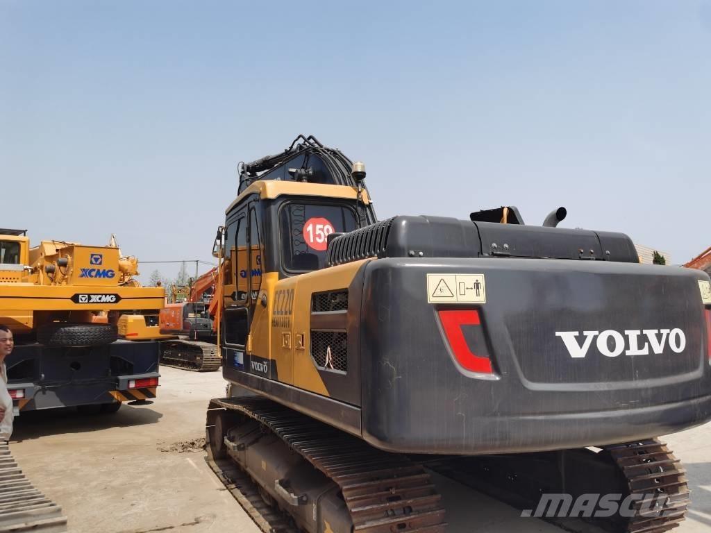 Volvo EC 220 Paletli ekskavatörler