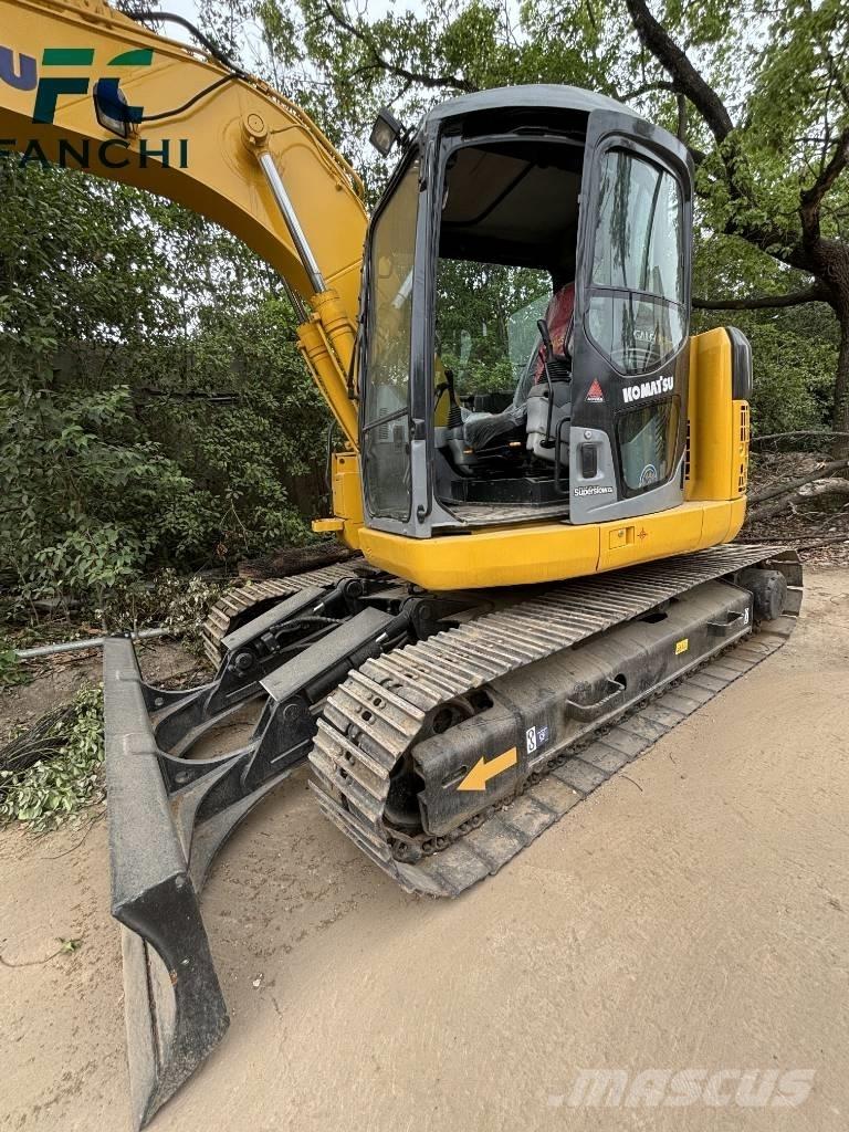 Komatsu PC128US Paletli ekskavatörler