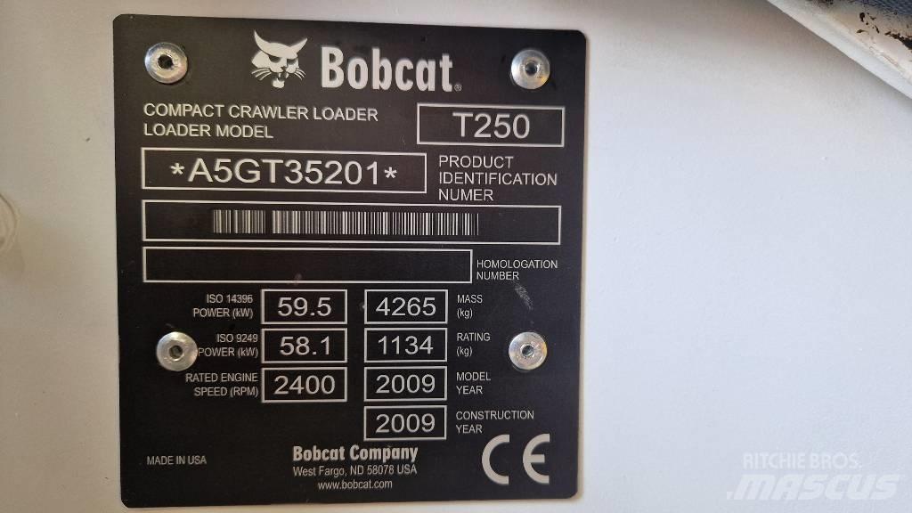 Bobcat T 250 Paletli yükleyiciler
