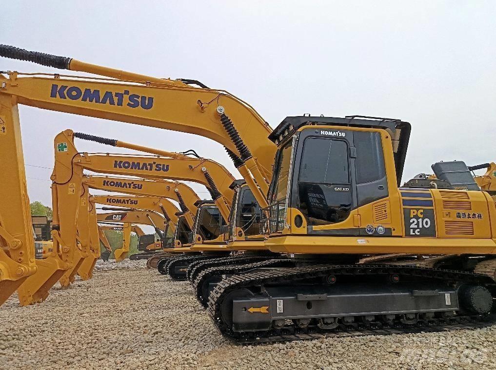 Komatsu PC 210 LC Paletli ekskavatörler