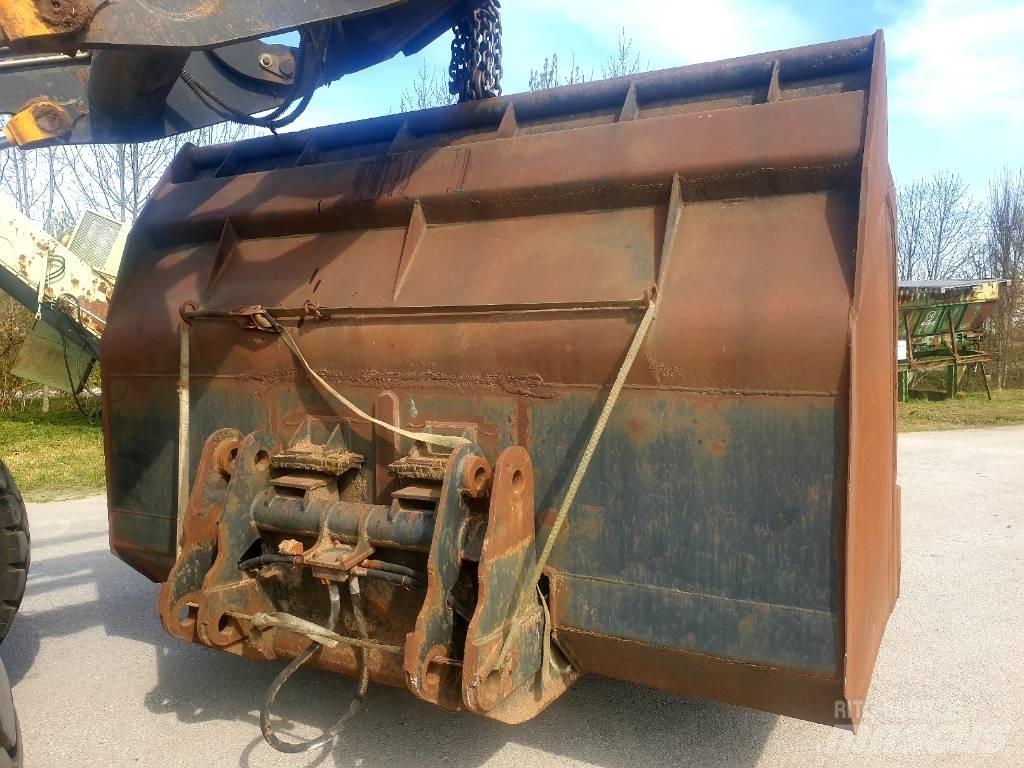  GODET GHD 8M3 Kovalar