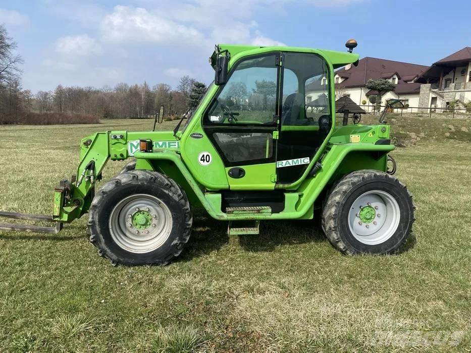 Merlo 40.7 Tarimsal teleskopik yükleyiciler