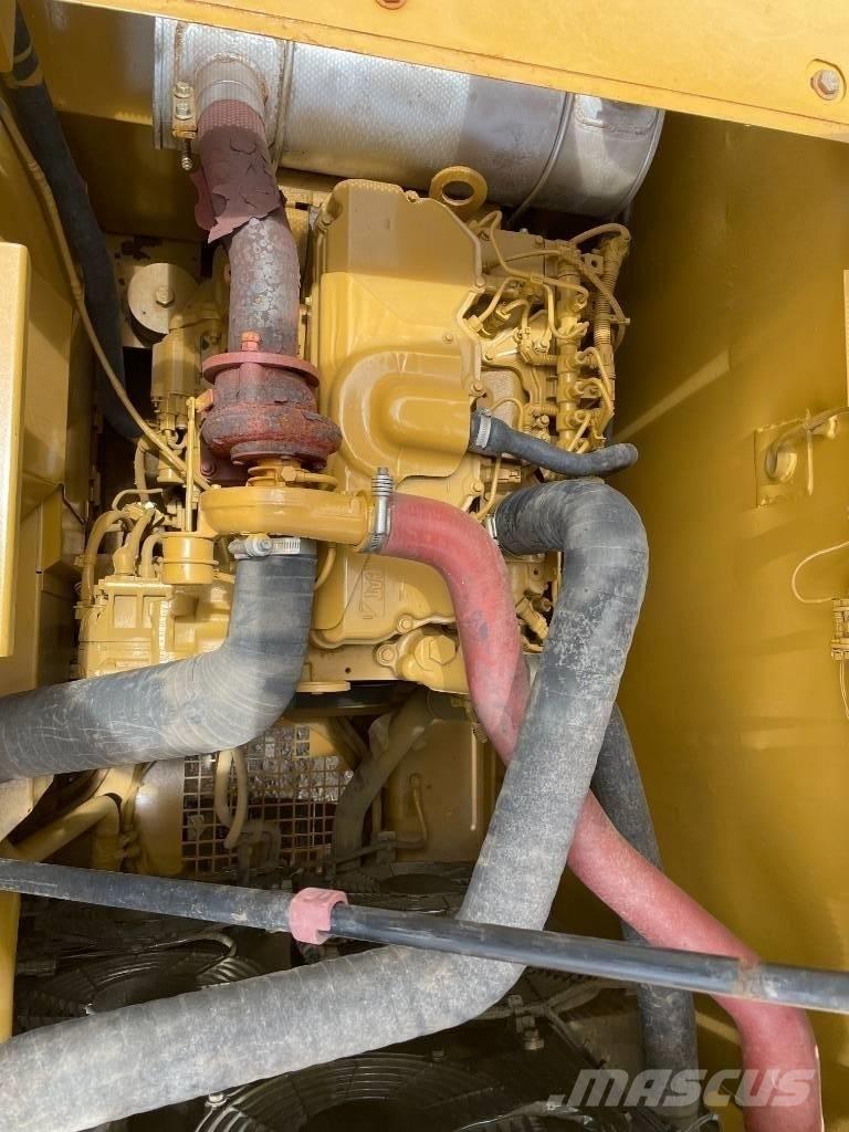 CAT 320 GC Midi ekskavatörler 7 - 12 t