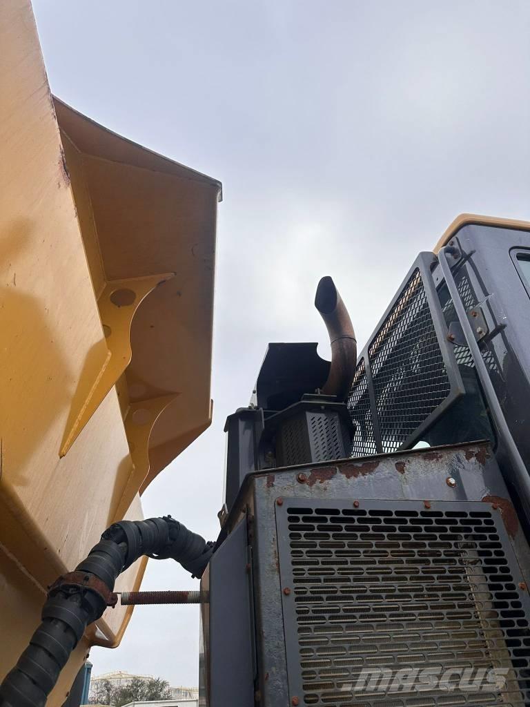 Bell B 40 D Belden kirma kaya kamyonu