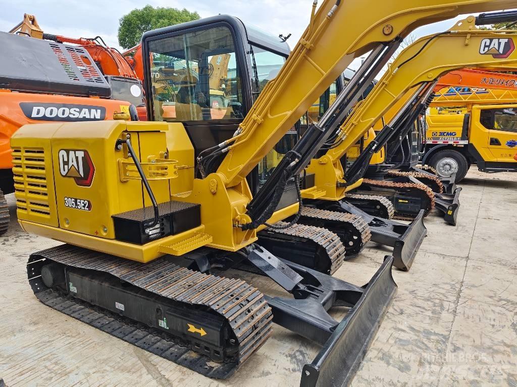 CAT 305.5 E2 Mini ekskavatörler, 7 tona dek