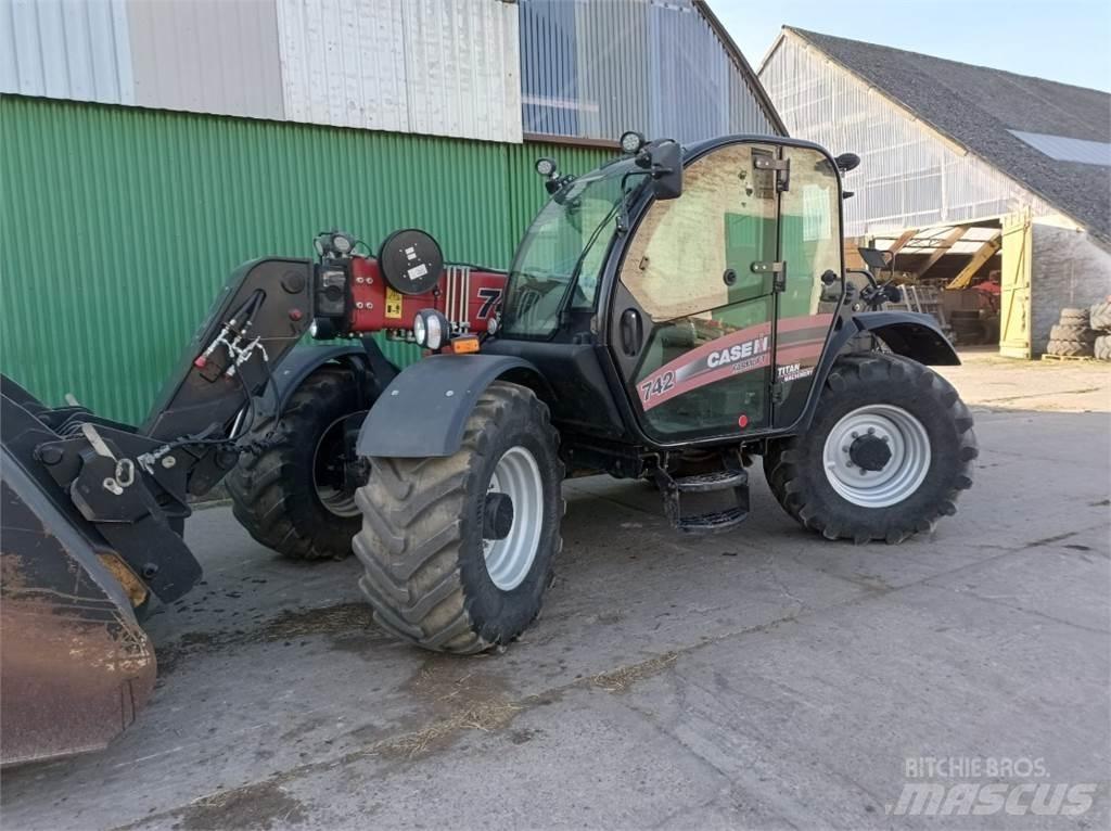 CASE 742 Farmlift Teleskopik yükleyiciler