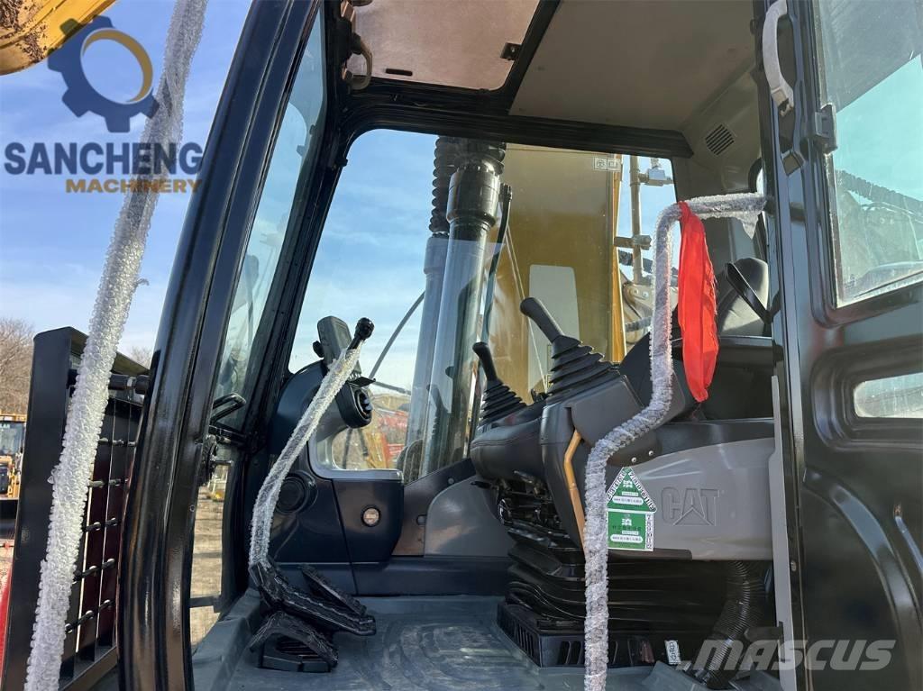CAT 320 D L Paletli ekskavatörler