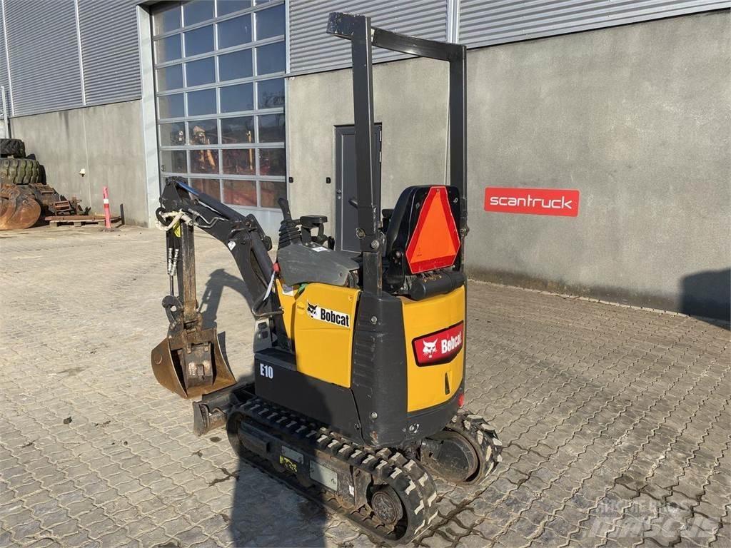 Bobcat E10 Lastik tekerli ekskavatörler
