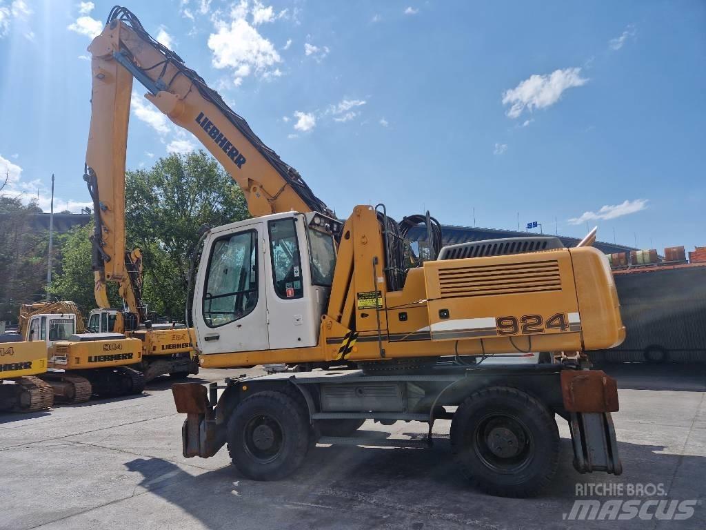 Liebherr A924C Atık taşıma araçları
