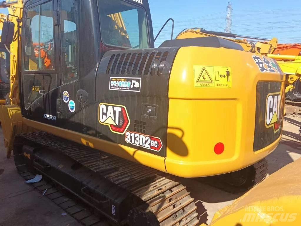 CAT 313D2GC Paletli ekskavatörler