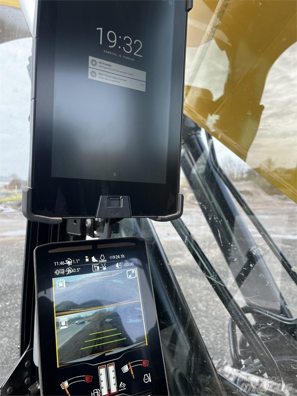 CAT 320 Paletli ekskavatörler