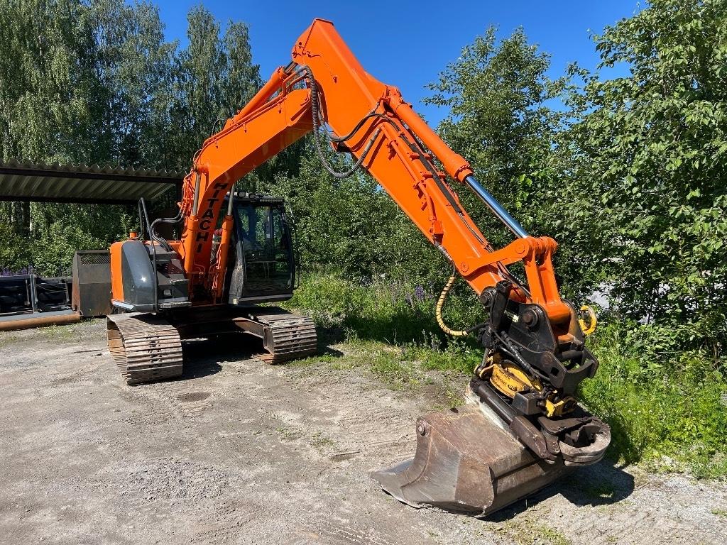 Hitachi ZX 135 US Paletli ekskavatörler