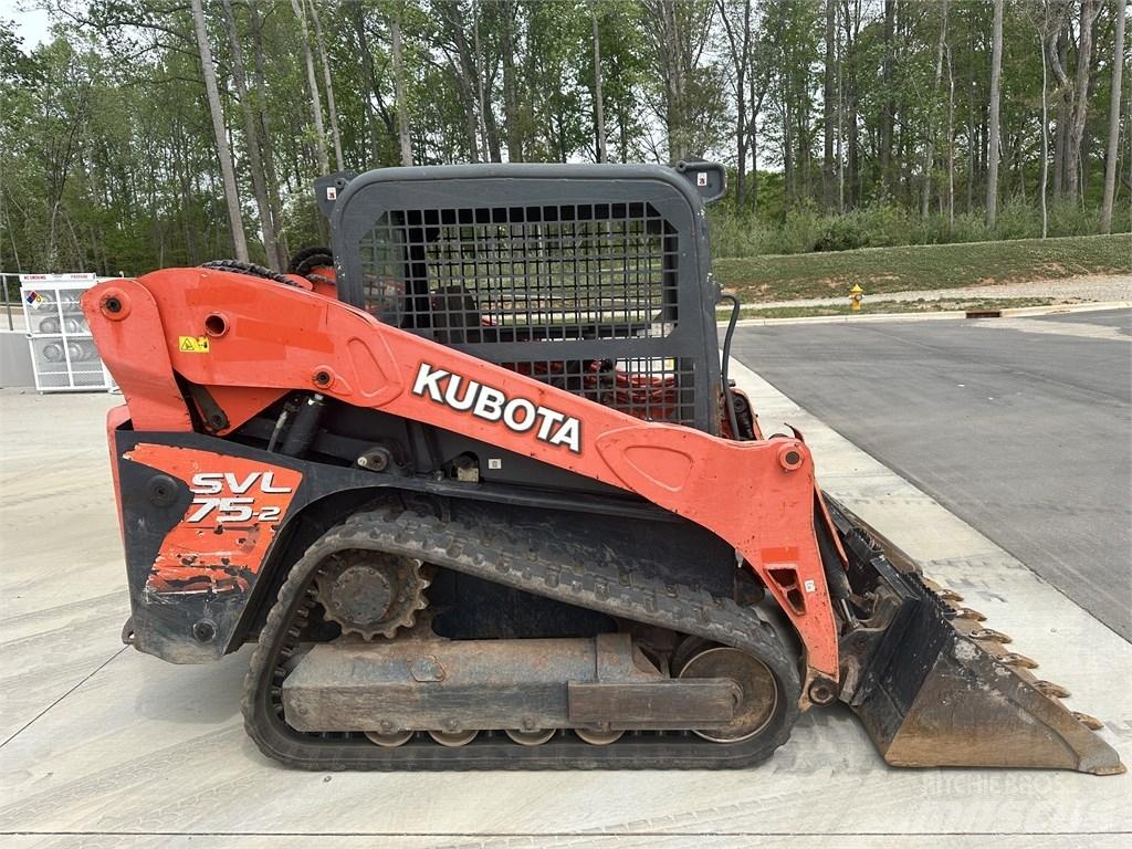 Kubota SVL 75-2 Skid steer loderler