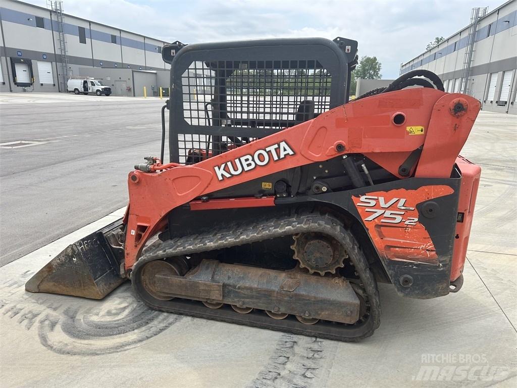 Kubota SVL 75-2 Skid steer loderler