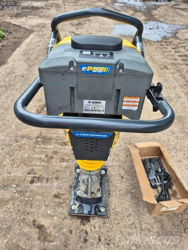Bomag BT 60e Sıkıştırma tokmakları