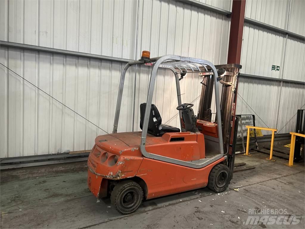 BT CBE20F Elektrikli forkliftler