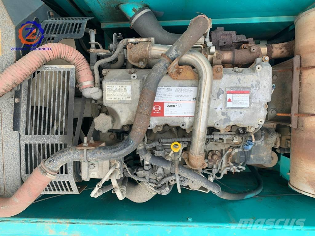 Kobelco SK 260 LC Paletli ekskavatörler