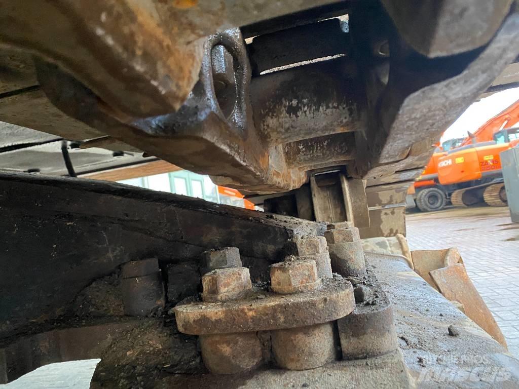 Hitachi ZX 460 Paletli ekskavatörler